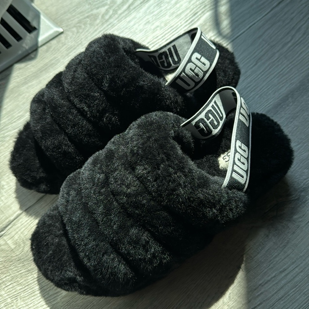 NEW UGG Fluff Yeah Slides 7